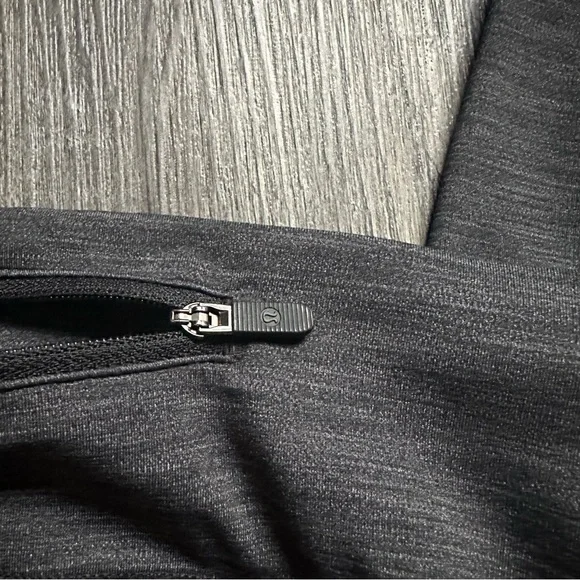 Lululemon Speed Up Tight *Full-On Luxtreme Brushed 28" Sz 4 - Picture 9 of 9